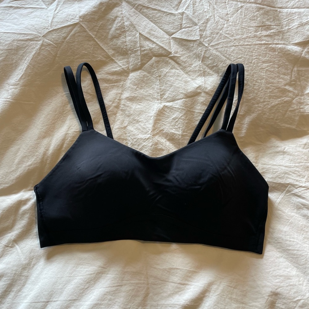 Lululemon: Like a Cloud Bra